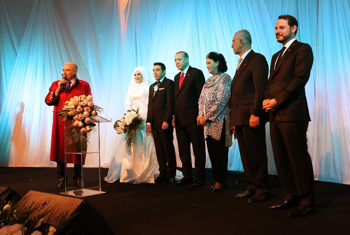 Erdoğan şahitlik etti Ahmet Özhan kızını evlendirdi... - Resim: 3