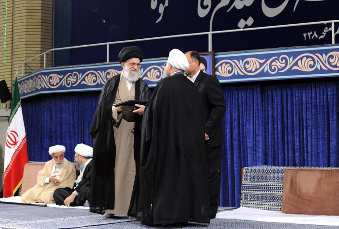 Ahmedinejad'dan olay hareket! İran medyası bunu konuşuyor - Resim: 1