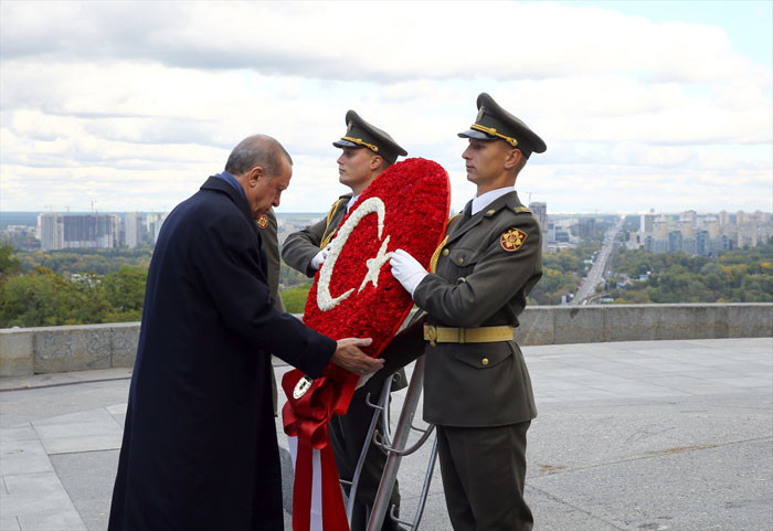 Erdoğan'a Ukrayna'da sürpriz karşılama! Ne ikram ettiler? - Resim: 4