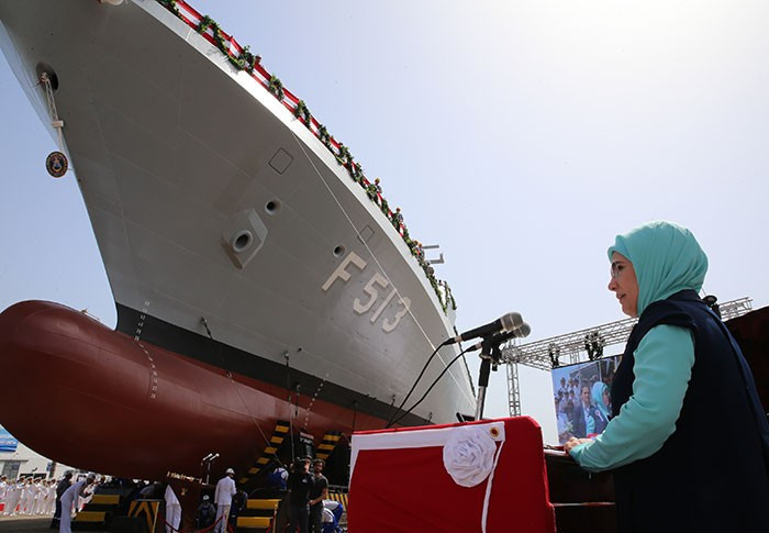 İstanbul'da tarihi an! Milli savaş gemisi Burgazada denize indirildi! - Resim: 3
