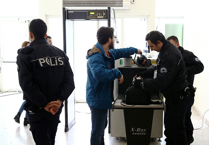 HDP kongresinde dikkat çeken görüntü! - Resim: 4