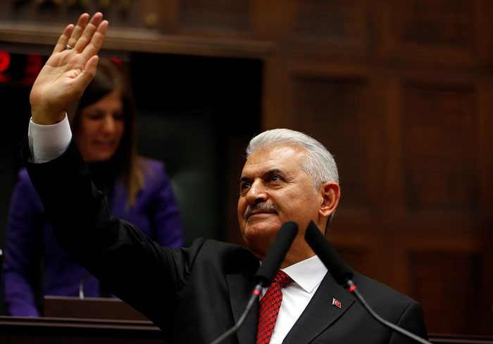 AK Parti grubuna katılan iki sürpriz isim! - Resim: 2