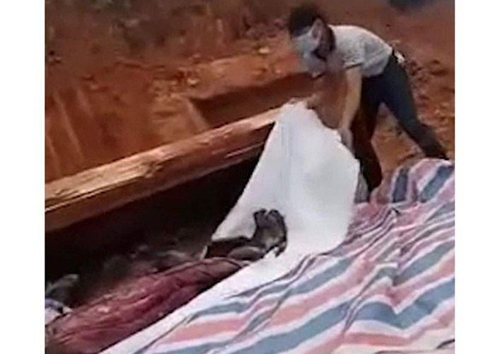 Kazı çalışmaları yapıyorlardı öyle bir tabut buldular ki şoke olacaksınız - Resim: 3