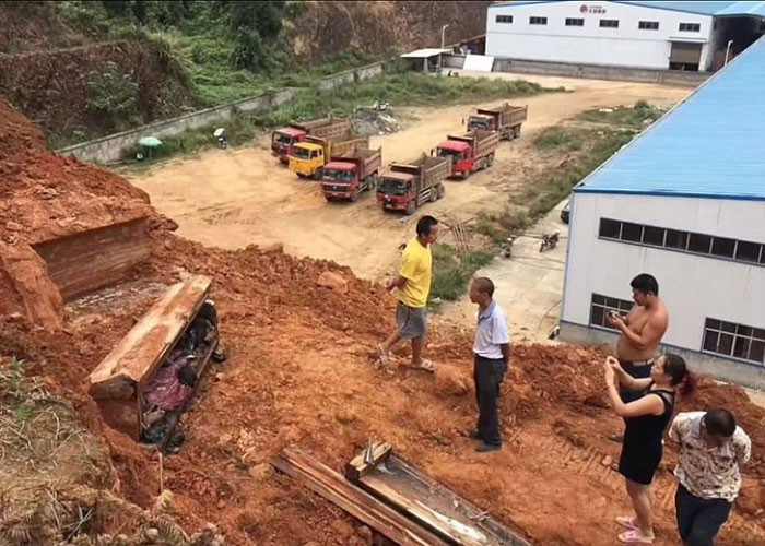 Kazı çalışmaları yapıyorlardı öyle bir tabut buldular ki şoke olacaksınız - Resim: 4