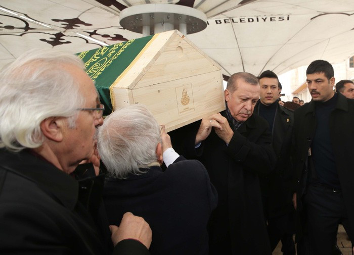 Cumhurbaşkanı Erdoğan da omuz verdi - Resim: 4