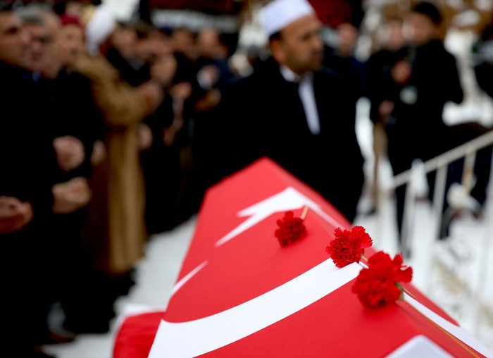 Beşiktaş şehidi memleketinde son yolculuğuna uğurlandı! - Resim: 3