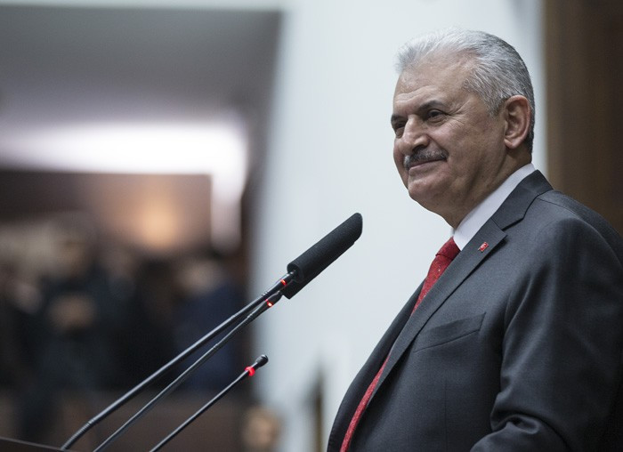 Yıldırım'a grup toplantısında La Havle çektiren anlar! - Resim: 3