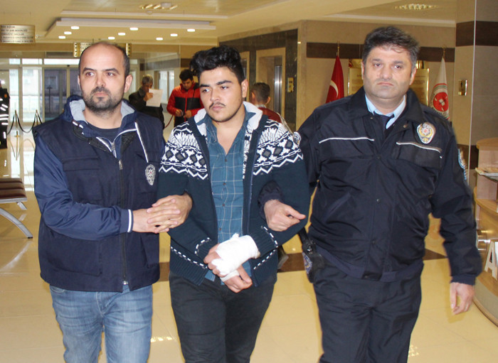 Kız arkadaşını öldüren sanık anlattı annesi fenalık geçirdi - Resim: 1