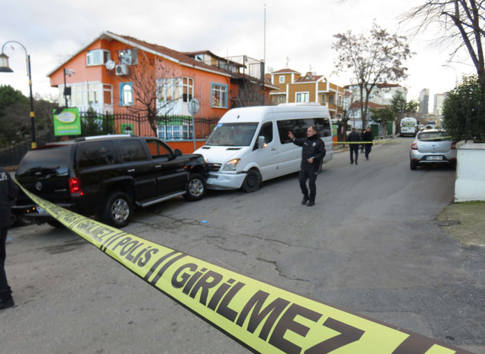 Bedrettin Dalan'ın oğlunun cipini çalan hırsız başından vuruldu!  - Resim: 4