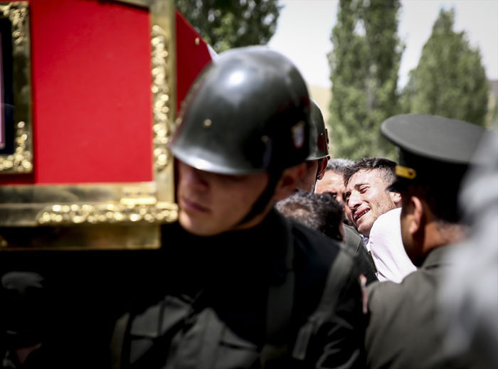 Kuzey Irak şehidi gözyaşlarıyla uğurlandı... - Resim: 1