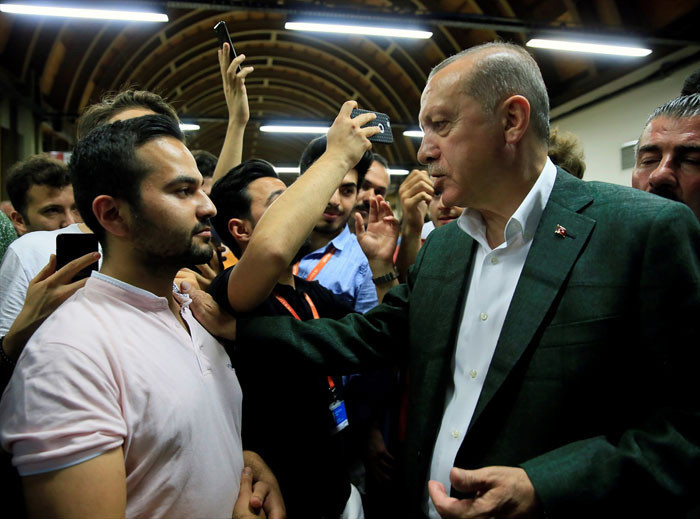 Erdoğan: 'Ben kıraathane diyorum o kumarhane diyor...' - Resim: 4