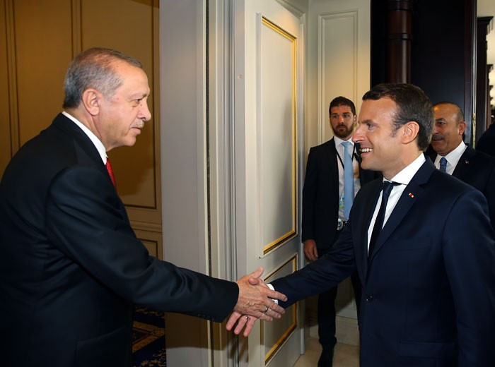 Macron'un Erdoğan'a bakışı sosyal medyada olay oldu! - Resim: 3