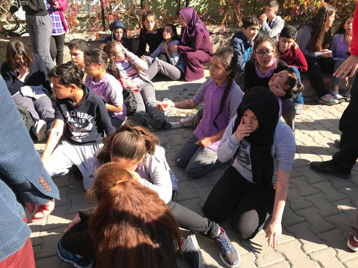 Olmaz böyle şey! Öğrenciler okulda tuz ruhundan zehirlendi - Resim: 1