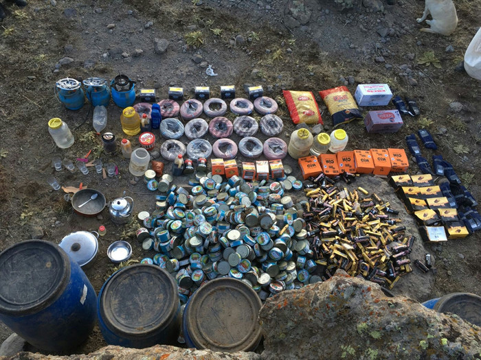 Askerler toprağın altında buldu! Şok manzara - Resim: 2