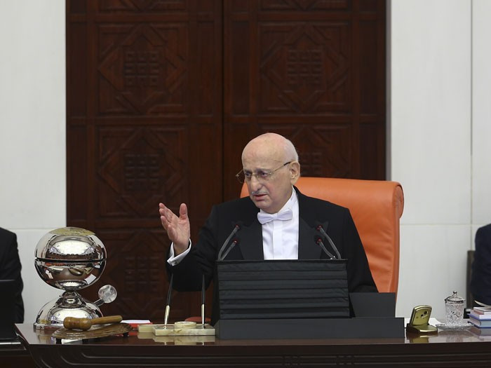 İsmail Kahraman 2 ay aradan sonra Meclis'e böyle geldi - Resim: 3