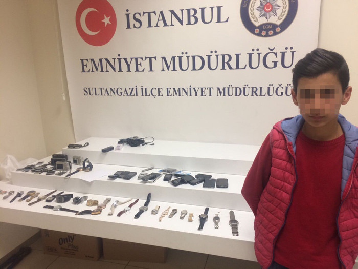 Çocuk hırsızı önce itiraf ettirip sonra dövdüler! Serbest kaldı.. - Resim: 1