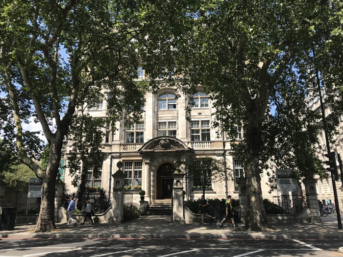 Akın İpek bakın nerede ortaya çıktı! Lüks yaşama devam - Resim: 3