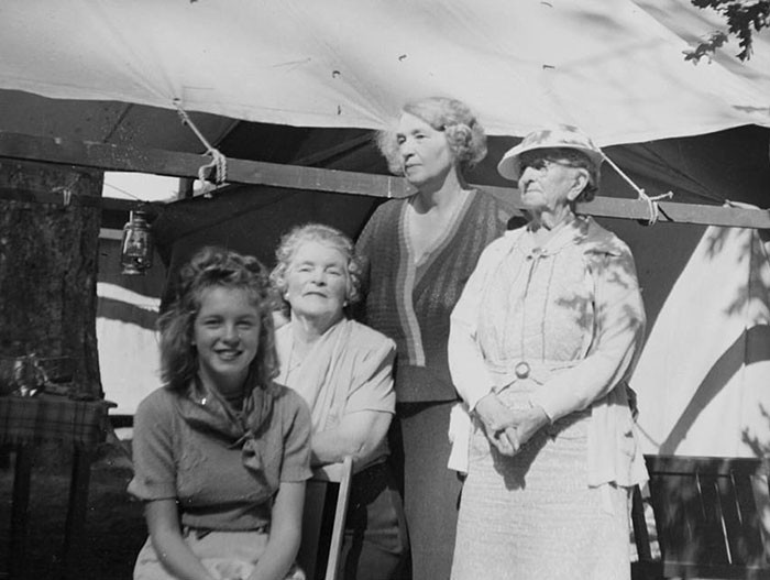 Monroe'nun hiç yayınlanmamış fotoğrafları - Resim: 4