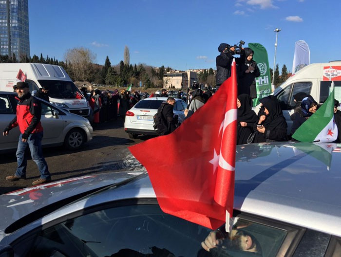 Türkiye'den binlerce araç Halep'e gidiyor - Resim: 4
