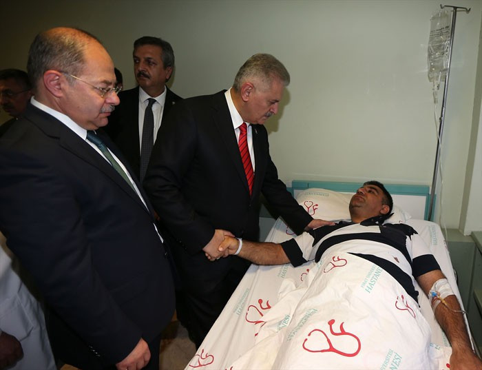 Başbakan Elazığ'da gözyaşlarını tutamadı! - Resim: 3