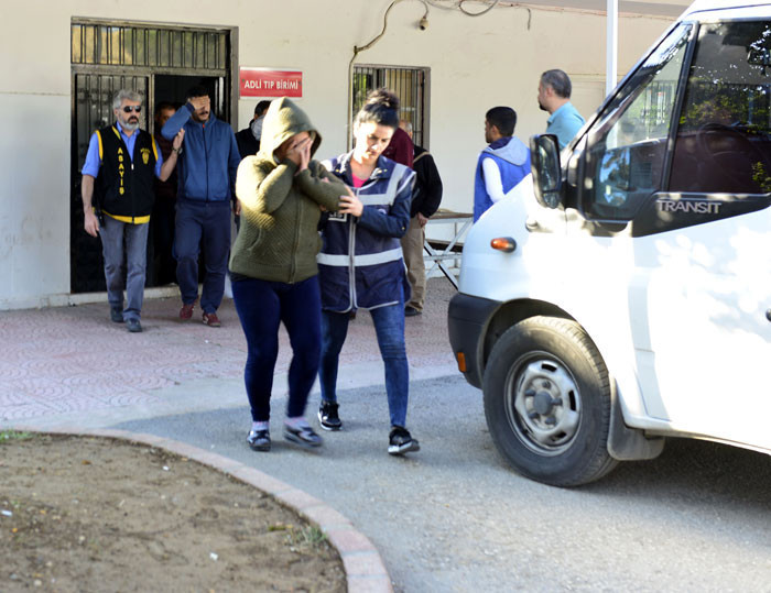 Karı-kocadan barlarda iğrenç tuzak! - Resim: 3