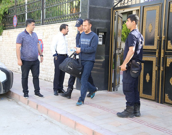 En bomba bylock gözaltıları kaymakamlar ve memurlar var - Resim: 3