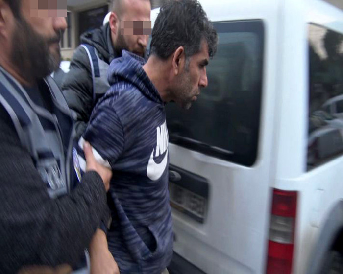 2.5 yaşındaki Miraç'ı döverek öldürmüştü meğer o alçak... - Resim: 2