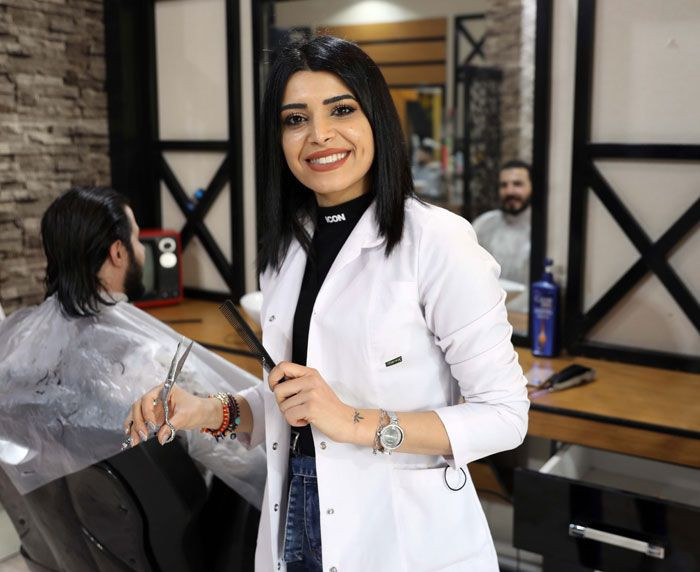 Gaziantep'te Fatmagül kadın kuaförlüğünü bırakıp erkek berberi oldu - Resim: 4