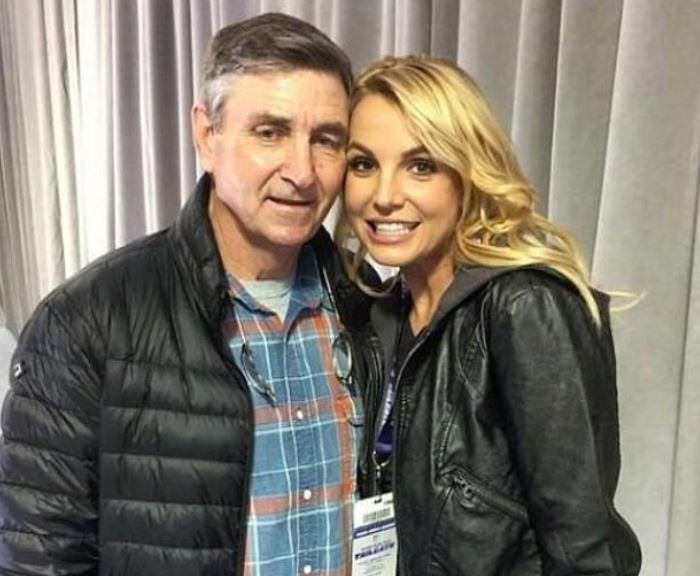 Britney Spears'ın babası vasilikten çekileceğini duyurdu! - Resim: 1