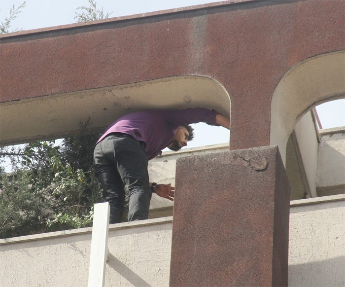 Adana'da olayı duyanlar cep telefonuna sarıldı - Resim: 1