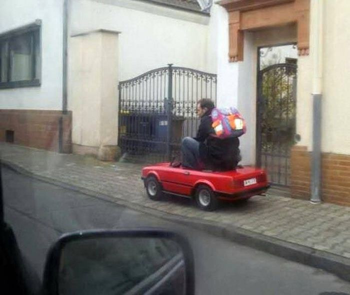 Bu kadar da olmaz! Dünyadan acayip trafik görüntüleri - Resim: 1
