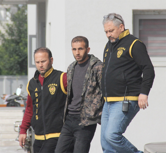 Patronunun karısıyla ilişkiye girince - Resim: 2