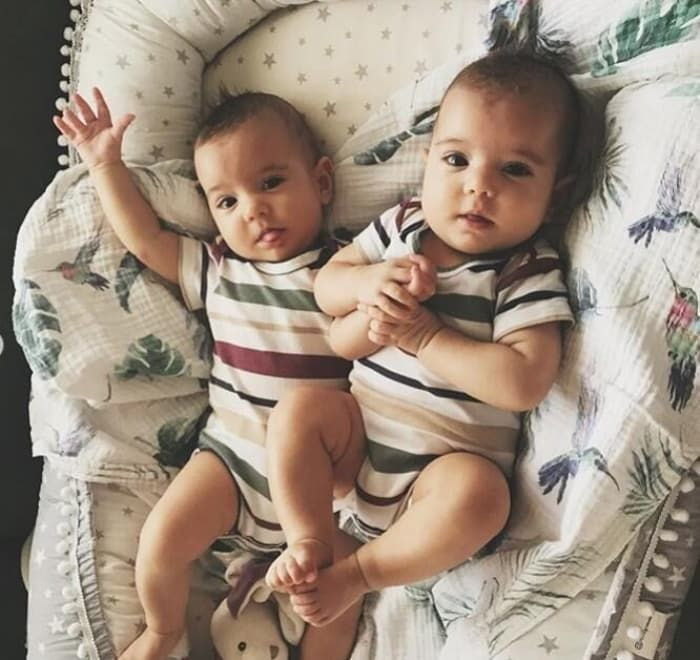 Pelin Akil'den ikizleri Alin ve Lina için duygulandıran paylaşım! - Resim: 4