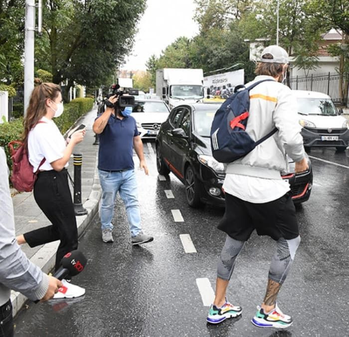Survivor yıldızları Nisa ve Barış yakalanınca panik oldu bakın ne yaptılar - Resim: 2