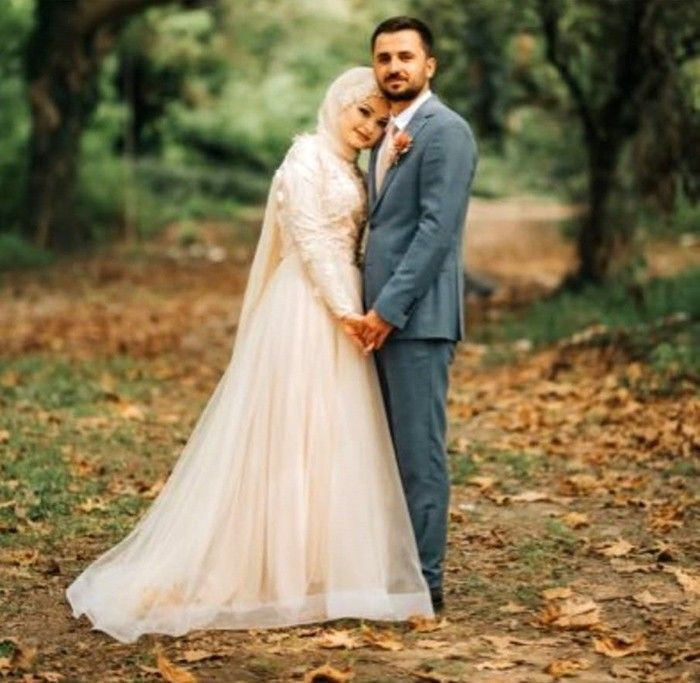 Şehit olmasaydı dün düğünü olacaktı davetiye paylaşan nişanlısının yazdıkları yasa boğdu - Resim: 3