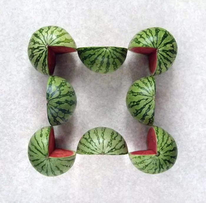 Çok zekiyim diyenler buyrun! Resimde kaç karpuz var kimse ilk tahminde bilemedi - Resim: 4