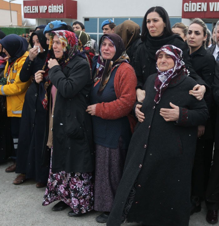 Silah arkadaşları hüngür hüngür ağladı yürek yakan karşılama - Resim: 4