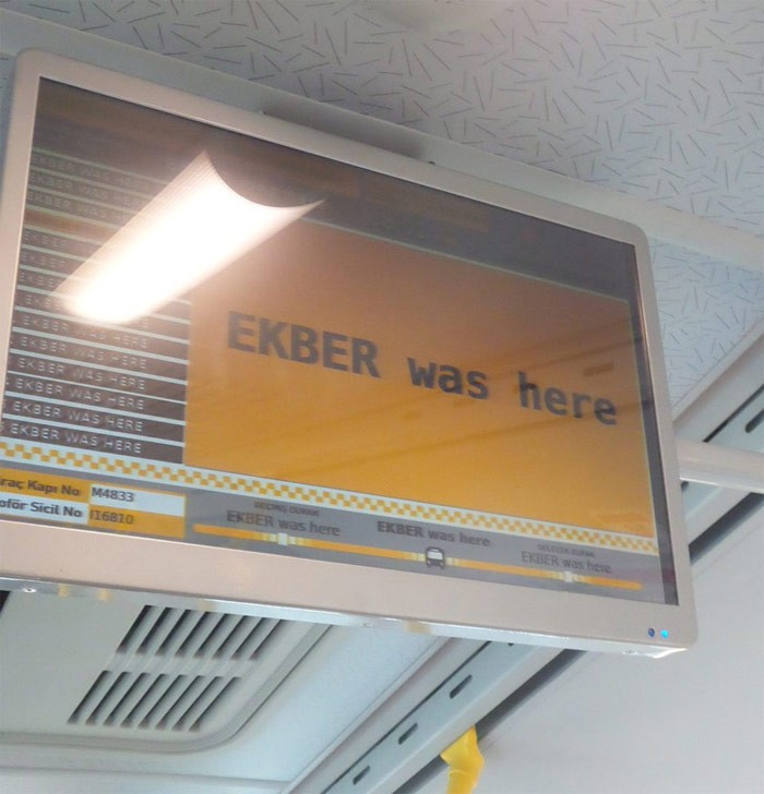 İETT hacklendi Ekber yazısı sosyal medyayı salladı - Resim: 1