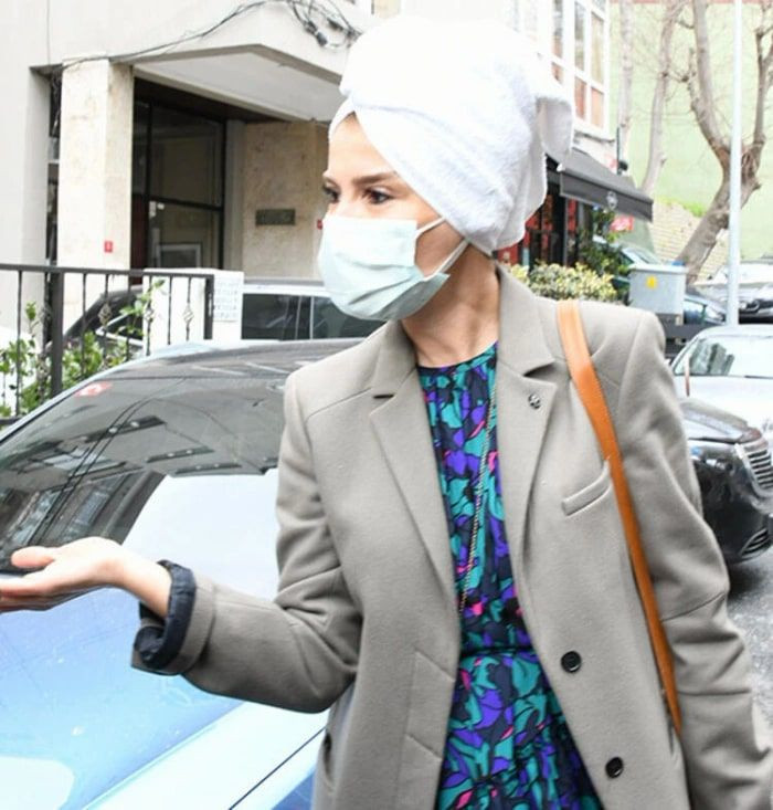 Sokakta başında havluyla Gülben Ergen'den Hülya Avşar açıklaması! - Resim: 1