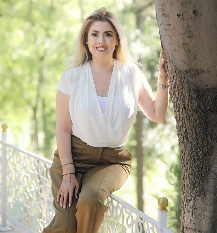 Ünlü astrolog Arzum Koyuncu'nun hayatı kabusa döndü! ‘Asistanım eskort, arayın’ oyunu - Resim: 2