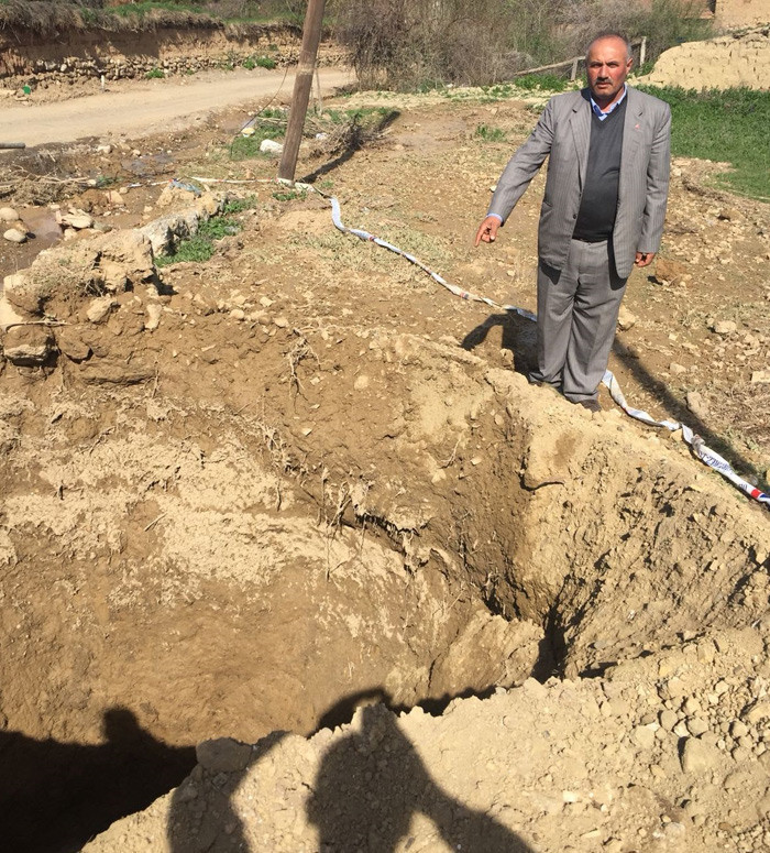 Çorum'da dehşet görüntü! Ne atılırsa yutuyor - Resim: 1