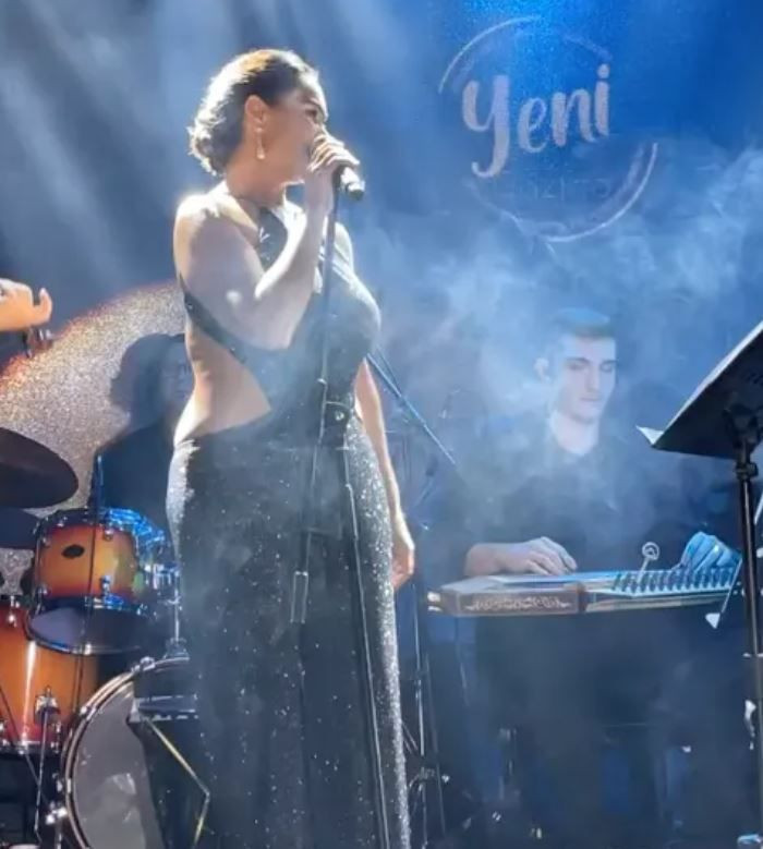 Hülya Avşar'a 40 şişe şampanya açtırdı! Murat Karabova bir gecede servet harcadı - Resim: 3