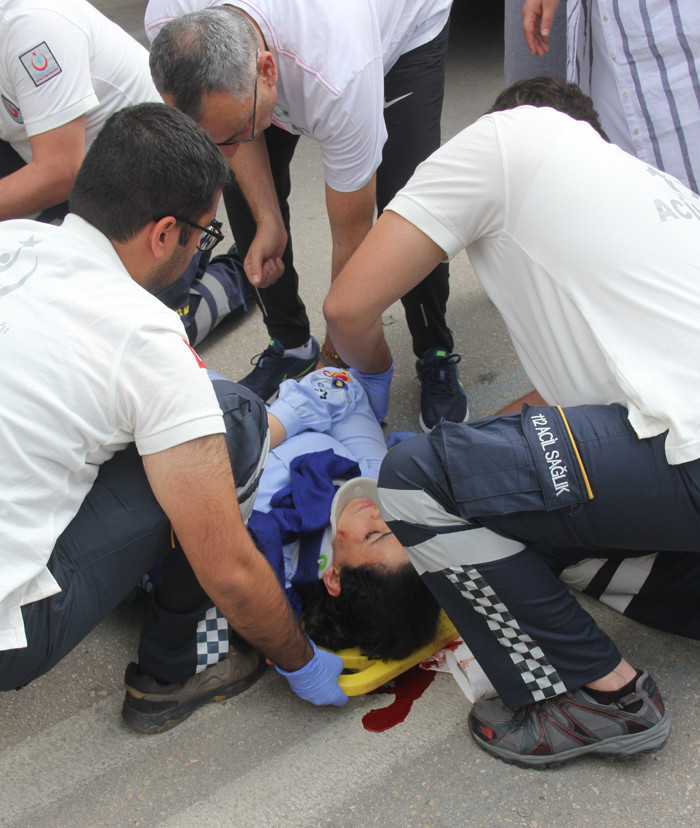 Adana'da kadın sürücünün korktuğu başına geldi - Resim: 4