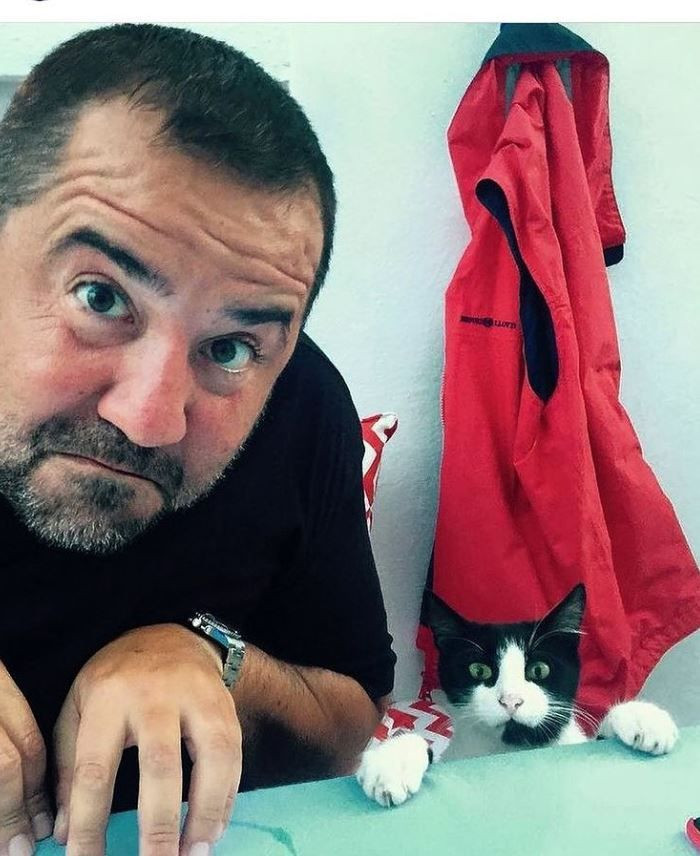 'Ata Demirer 50 kilo verdi' haberlerini ti'ye aldı Fenerbahçeli Ozan Tufan'a 'zayıflama' göndermesi - Resim: 1