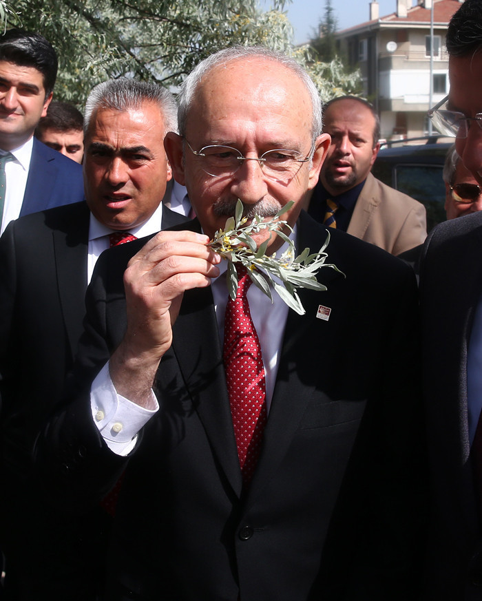 Kılıçdaroğlu çok neşeliydi yolda yürürken... - Resim: 4