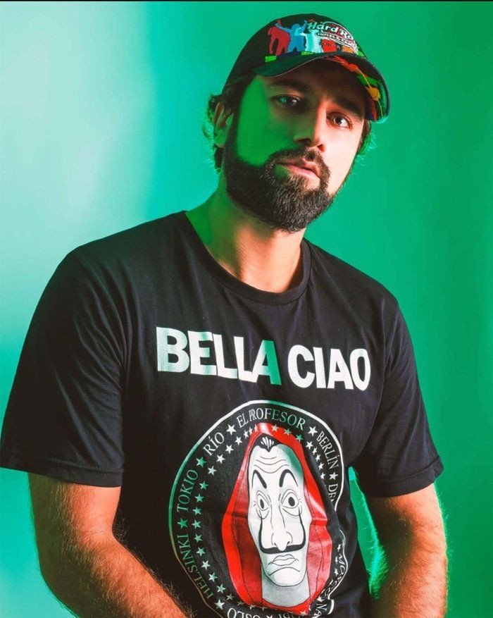 1 dakikada 5 bin TL kazanan ünlü bakın kim! Asgari ücretlileri geçti: Serdar Ortaç İrem Derici Mehmet Ali Erbil'in kazancı... - Resim: 4