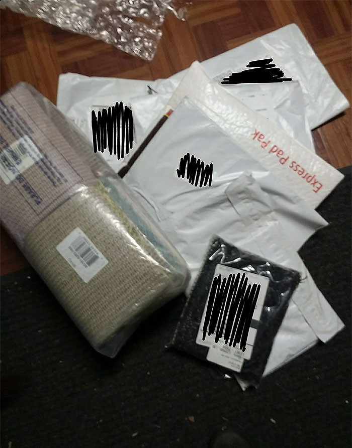 İnternetten bedava numune istedi  gelenlere şoke oldu - Resim: 1