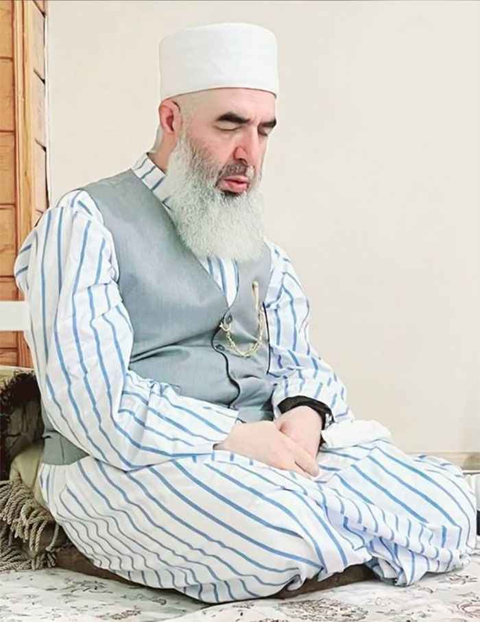 Menzil Tarikatı'nda şeyh ilan edilen 3 kardeş mal kavgasına tutuştu! 'En fazla mürid benim var' deyip - Resim: 4