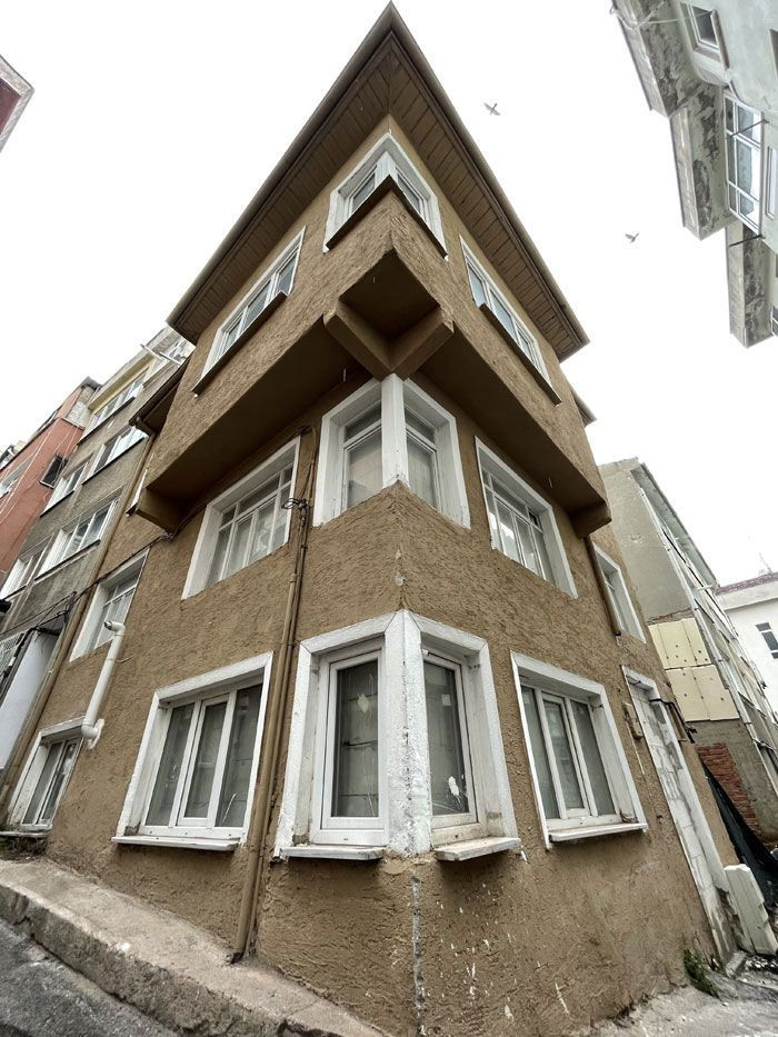 Bursa'da hırsızlardan bıkan ev sahibi böyle önlem aldı görenler gözlerine inanamadı - Resim: 1