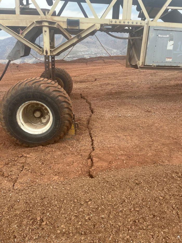 Erzincan'da madendeki toprak kayması öncesi çekilen 'çatlak fotoğrafları' bilirkişi raporunda ortaya çıktı - Resim: 3